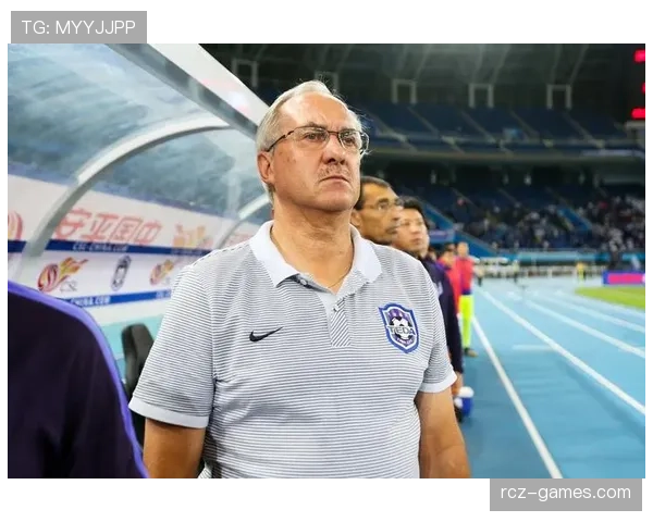 赫塔菲新星表现突出,助球队再创辉煌! 赫塔菲新星表现突出,助球队再创辉煌!